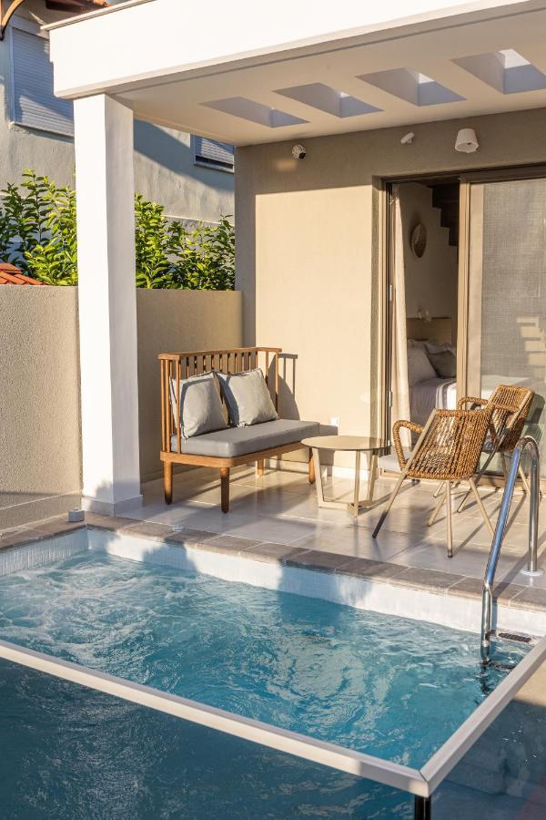 Ammos Luxury Apartments Vrasná 外观 照片