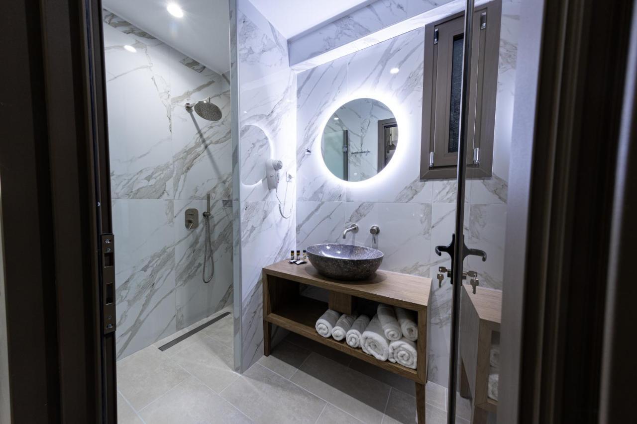 Ammos Luxury Apartments Vrasná 外观 照片