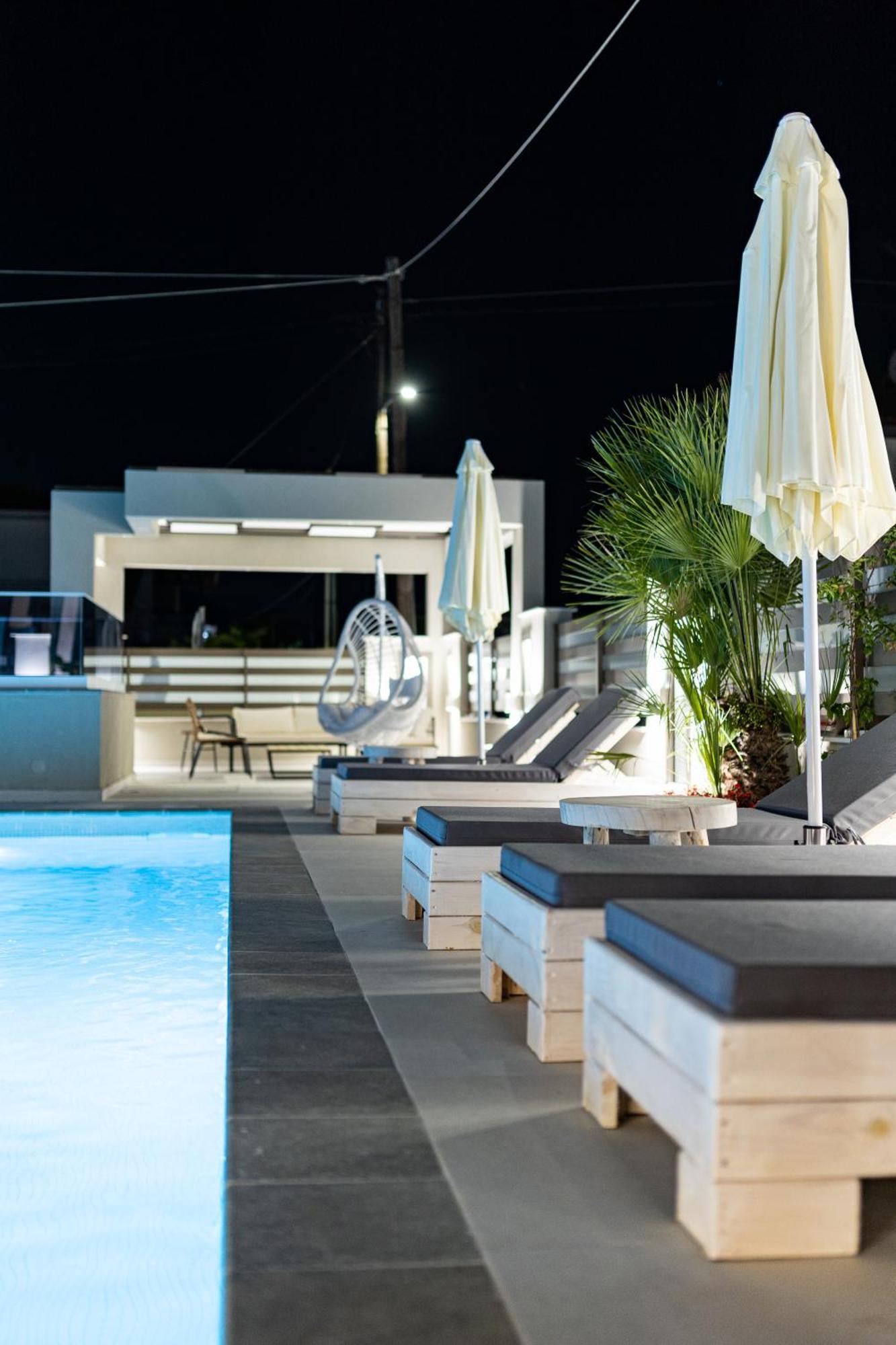 Ammos Luxury Apartments Vrasná 外观 照片